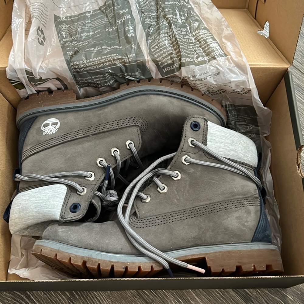 Timberland boots. Womens size 7.5 grey nubuck. Excellent condition in the box